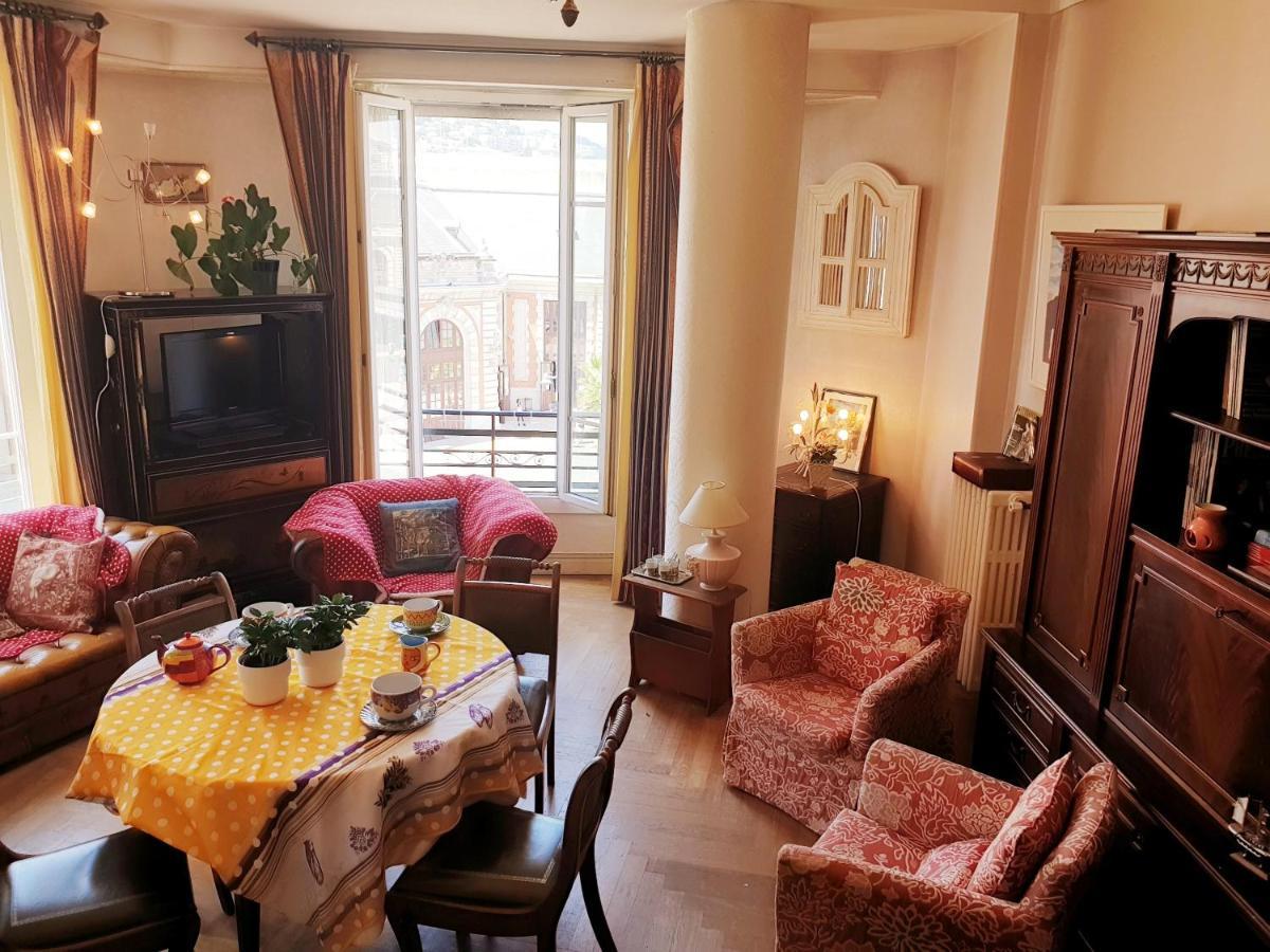 Grand Appartement Art Deco Plein Centre Face Gare Sncf Nice Exterior photo